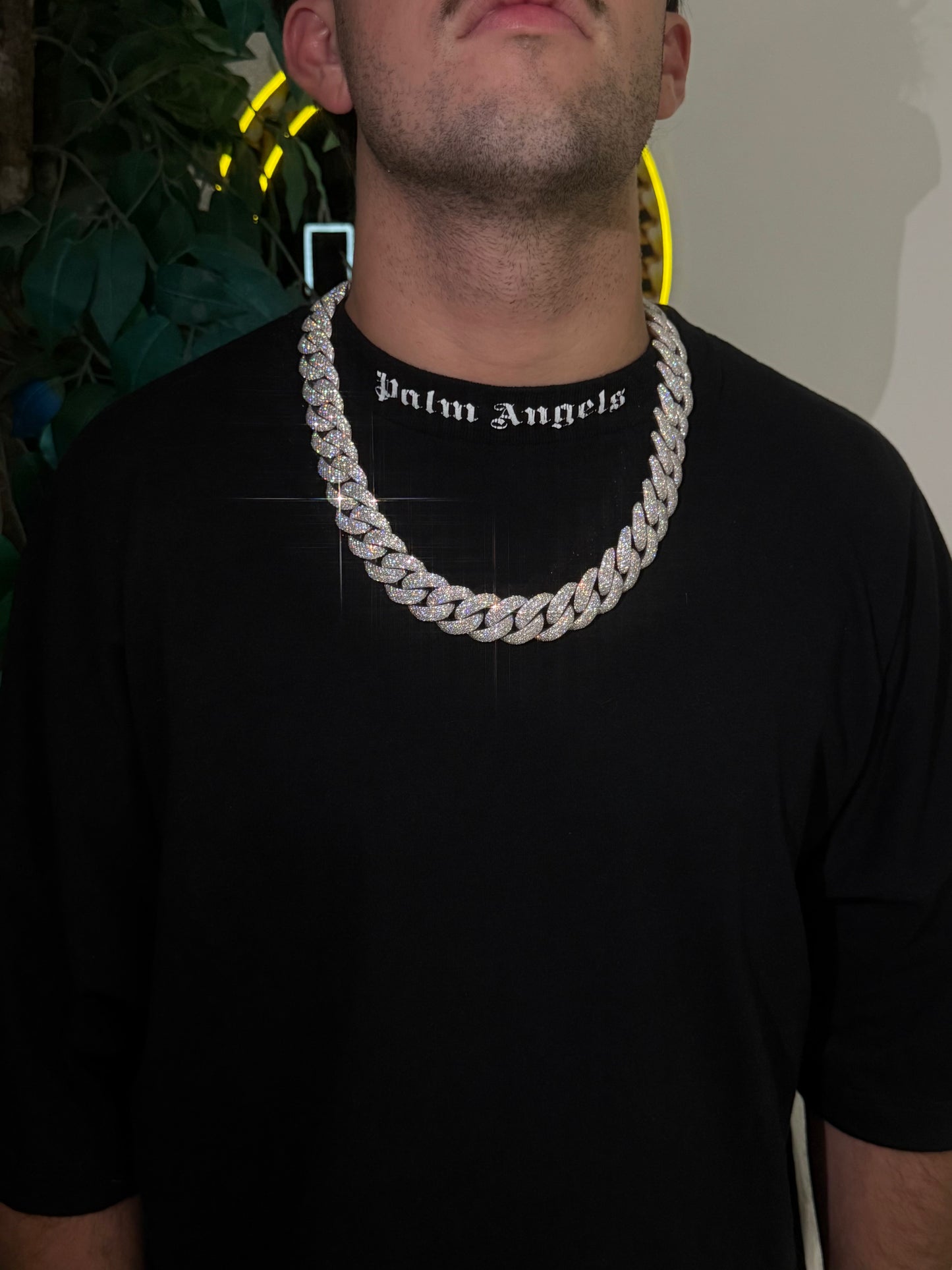 22MM Cuban Link Chain + VVS1 Moissanite Stones -HoneyComb Setting-