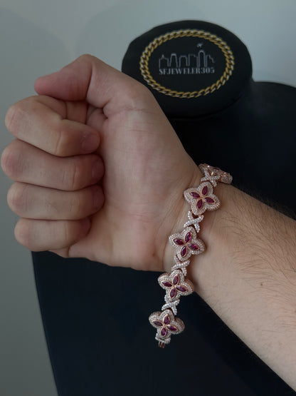 Diamond Clover Rose/ Red (VVS1 Moissanite)